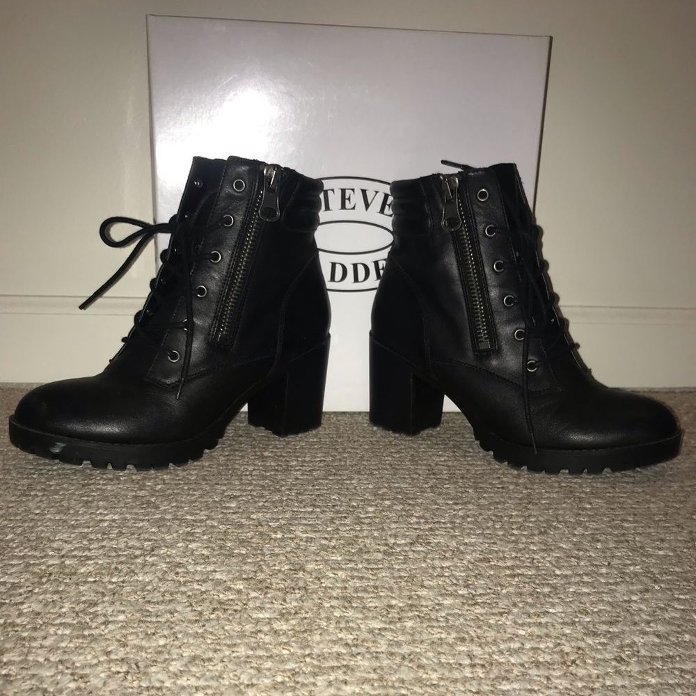 Steve Madden Noodles Booties
